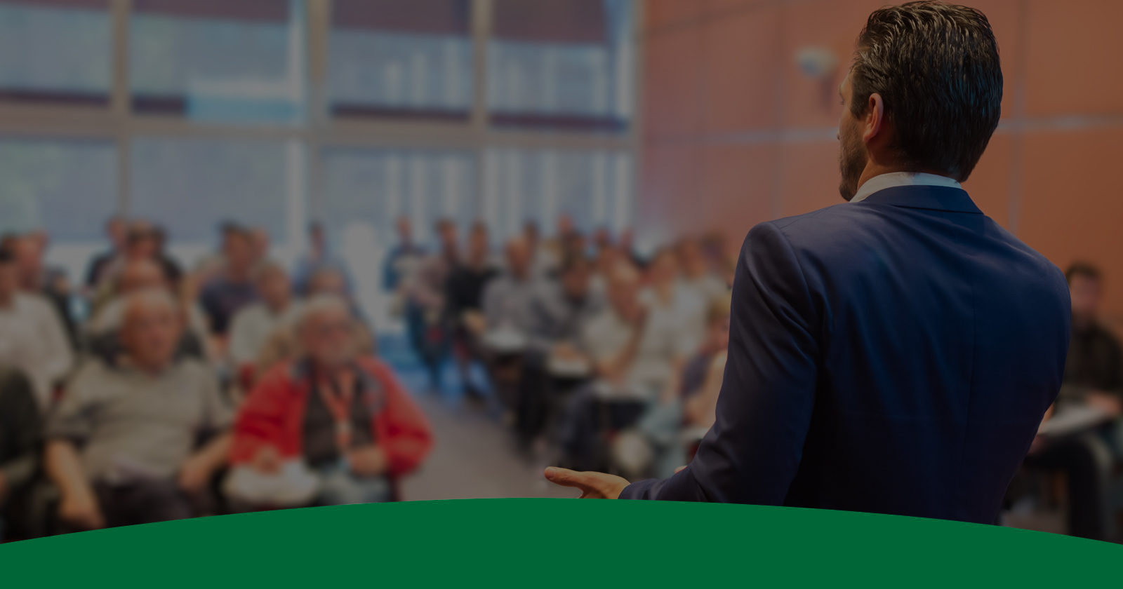 <div class="container">
        <div class="context">
          <div class="top-verticle-center">
            <h1>Premier Faculty, <br>
              key to excellence!</h1>
            <p>University of Omaha have hired the best faculty from all over the world <br>
              to provide superior education</p>
            <a href="/about-us/faculty/" class="button" title="">Explore the Faculty at <strong>University of Omaha</strong> <i class="x-arrow"></i></a> </div>
        </div>
        
      </div>